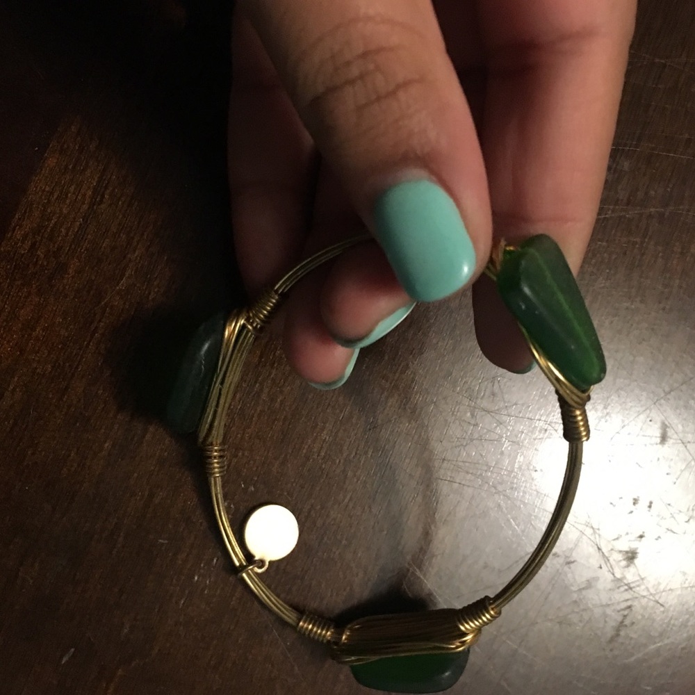 Jade and gold bracelet - Picture 2 of 4